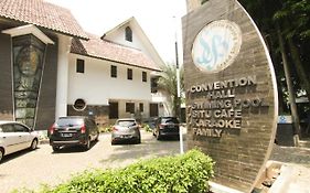 Grand Situ Buleud Hotel